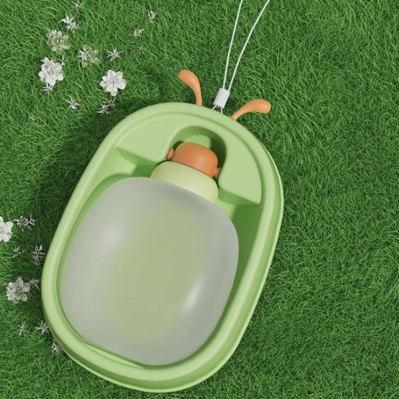 Portable Dog Water Bottle Leak-Proof Travel Ladybug Design Large Capacity Multifunctional Outdoor Drinking Cup Puppy Cat Feeder